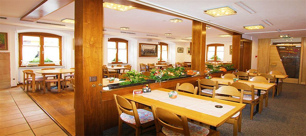 Gasthof Adler Frick Εξωτερικό φωτογραφία